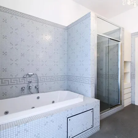 Sleeps 10 Pool Air Con Wifi Вилла *